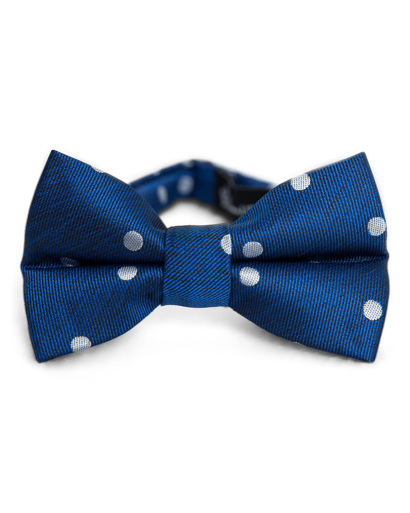 All of our Littlest Prince accessories are super trendy and are super comfy. All of our ties and bow ties were handpicked for our Boujie shoppers! Make sure you select a matching set for daddy! 