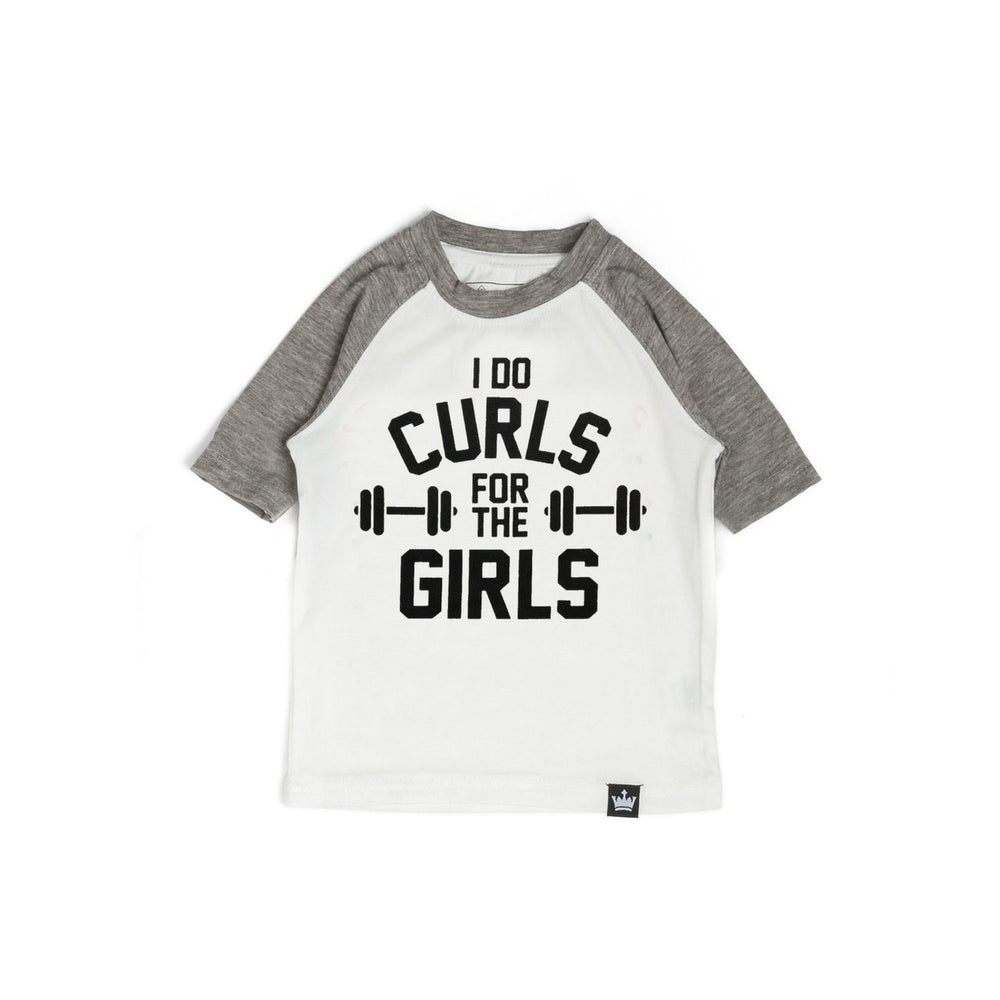 How adorable is The Littlest Prince I Do Curls Tee! This comfy stylish tee is perfect for your mini bodybuilders. Show off their growing muscles as well as their cheeky personalities. Perfect matching set for #squadgoals . Available in matching baby, toddler and tween sizes!