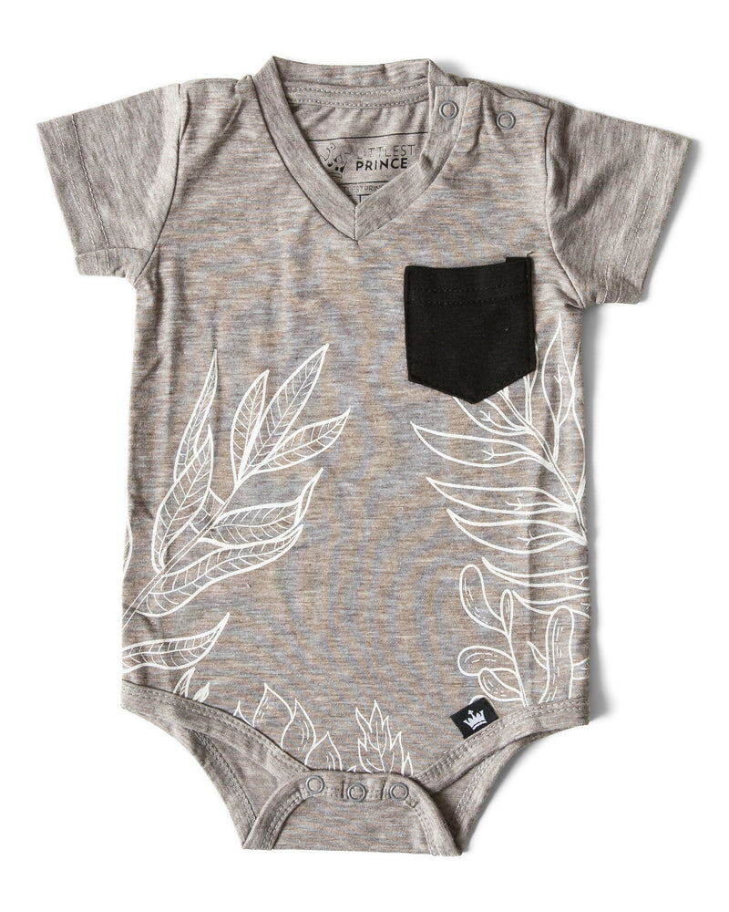 The Littlest Prince Gray & Black Tropical Tee is perfect for island vacations or Spring/Summer days. The tropical print along with the bold  colors will definitely have your little man standing out. This set is perfect for stylish brothers as well as for matching daddy!