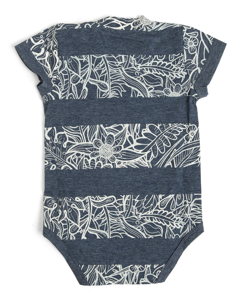 The Littlest Prince Navy & Cream Tropical Tee is perfect for island vacations or Spring/Summer days. The tropical print along with the bold blue colors will definitely have your little man standing out. This set is perfect for stylish brothers as well as for matching daddy