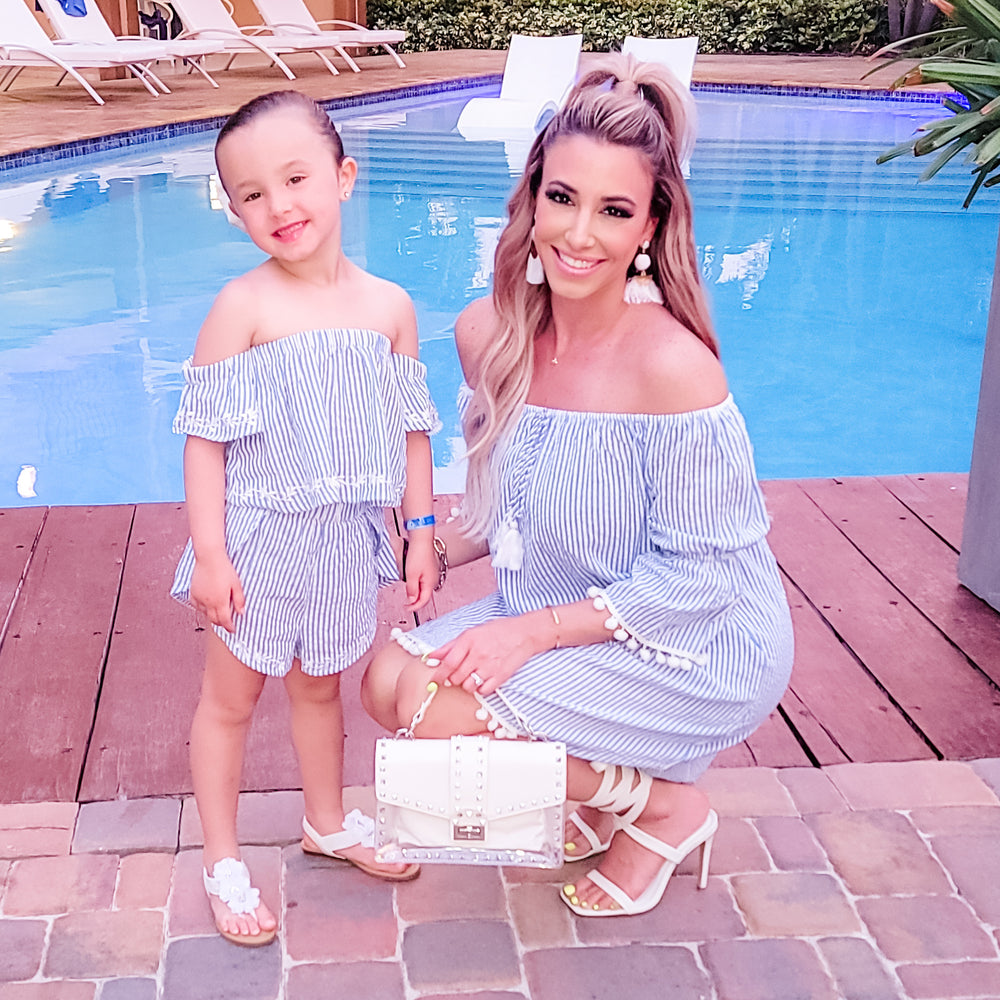 Skyway Seersucker Dress Adult